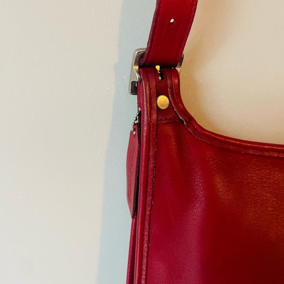 Coach Vintage Lecacy Slim Saddlebag Red RARE 9135 - Picture 7 of 12